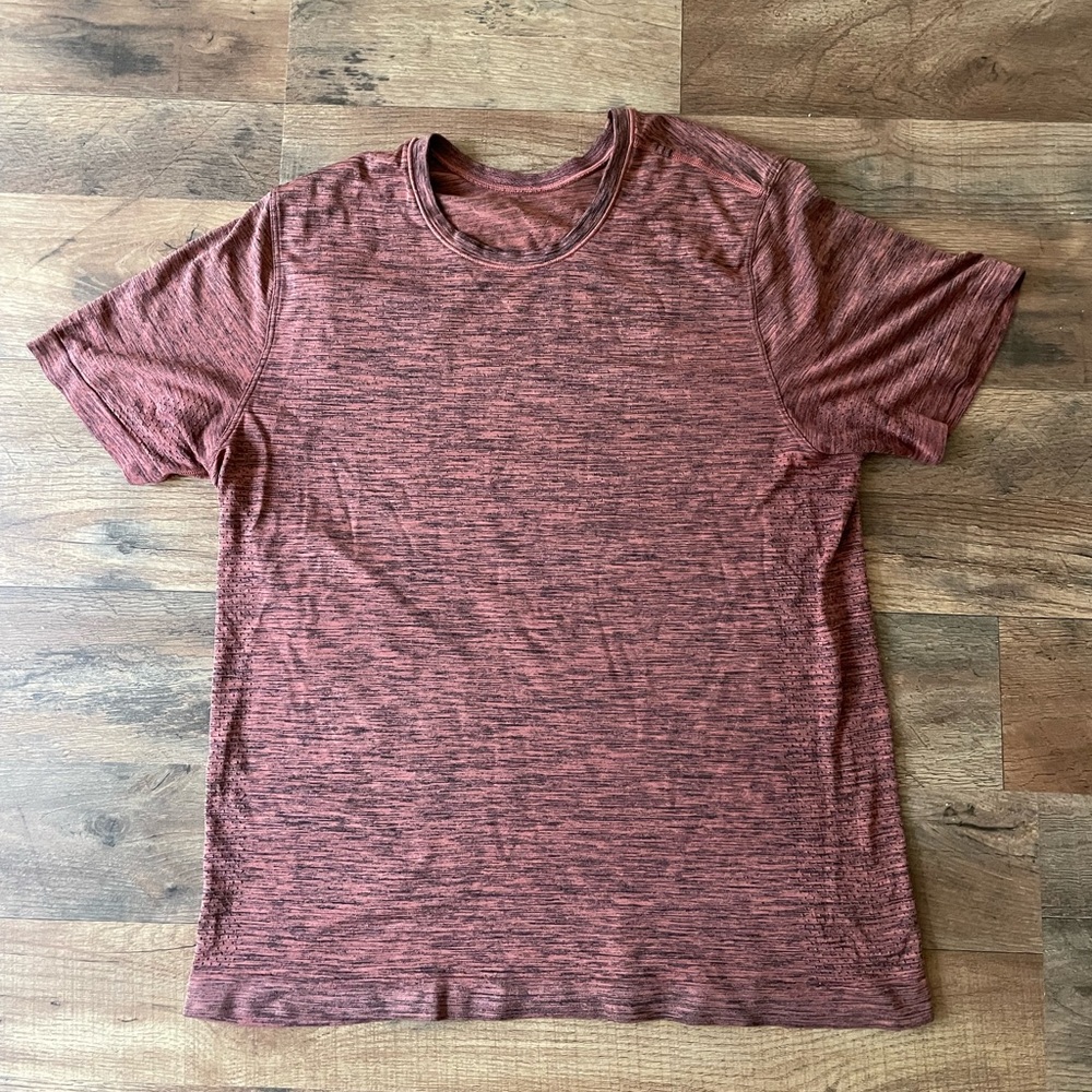 Men’s Lululemon Medium Metal Vent Tech Short Sleeve